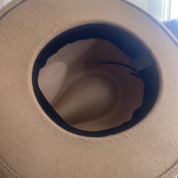 HAT - Picture 3 of 3